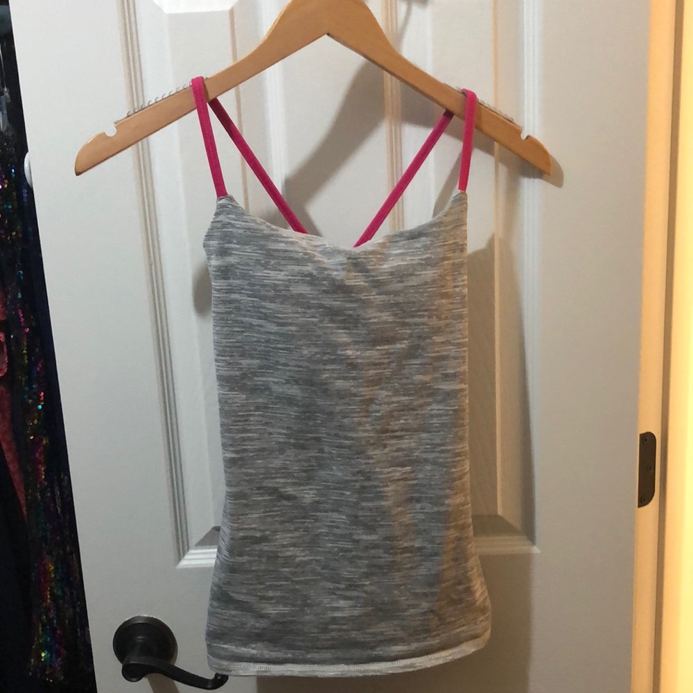 Lululemon tank with built in bra - size 4